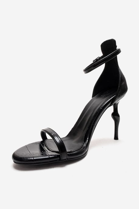 Yelena Pump met Enkelbandje en Stilettohak - Image 6