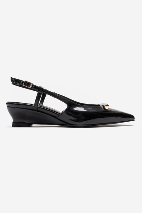Vhea Slingback Pump - Image 4