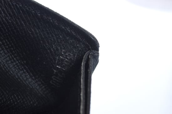Louis Vuitton portemonnee van zwart generfd leer met LV-logo. - Image 4