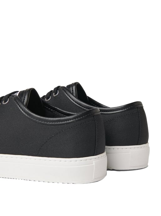 Duurzame sneakers met neuskap - Image 3