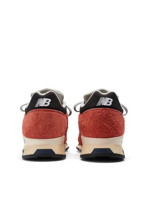 1500 stuks, gemaakt in het VK. Oranje Bloed sneakers. - Image 3
