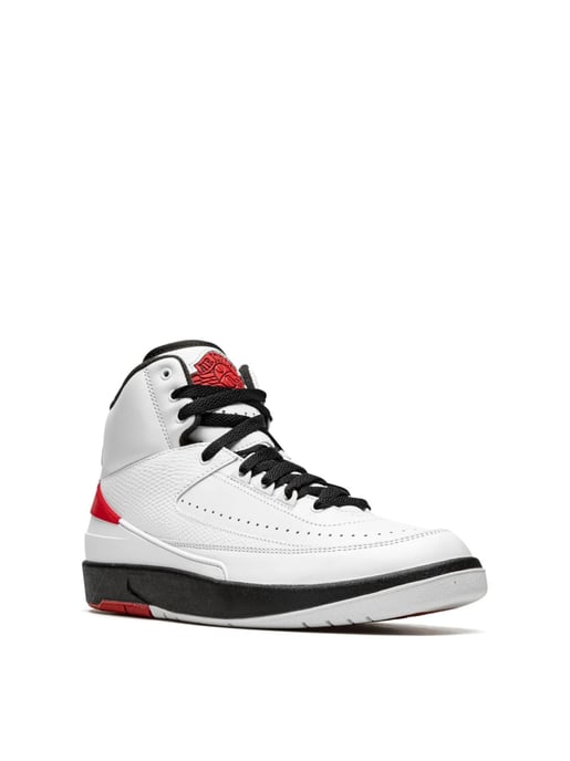 Air Jordan 2 Retro Chicago sneakers - Image 2