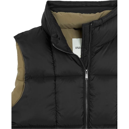 Heren Lyle And Scott Cocoon Gilet in Lakrood - Image 1