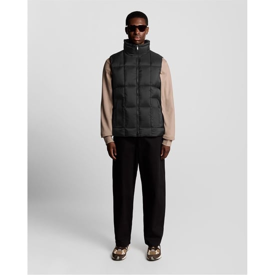 Heren Lyle And Scott Cocoon Gilet in Lakrood - Image 6