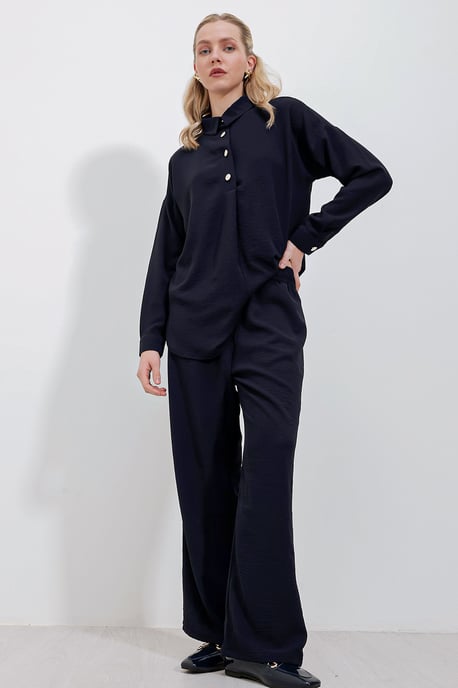Gestructureerde Lange Mouwen Overhemd en Brede Pantalon Set - Image 3