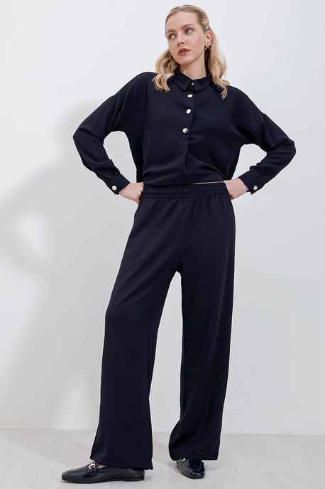 Gestructureerde Lange Mouwen Overhemd en Brede Pantalon Set - Image 4