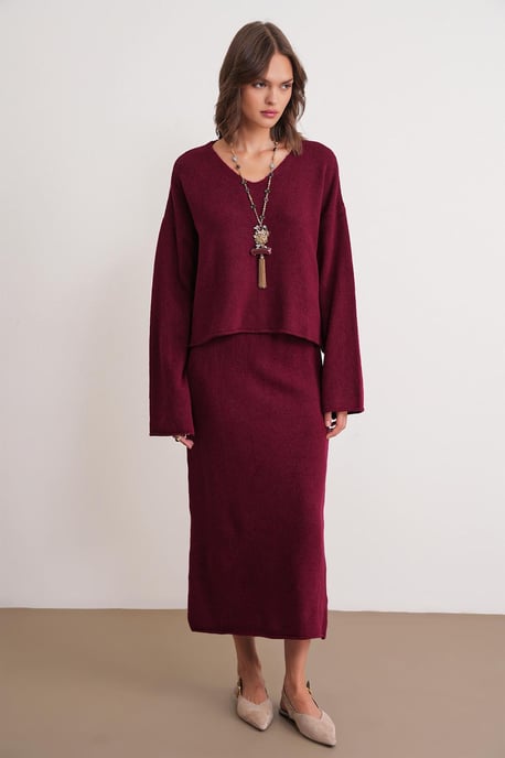 V-hals Brei Sweater & Rok Co-ord Set - Image 2