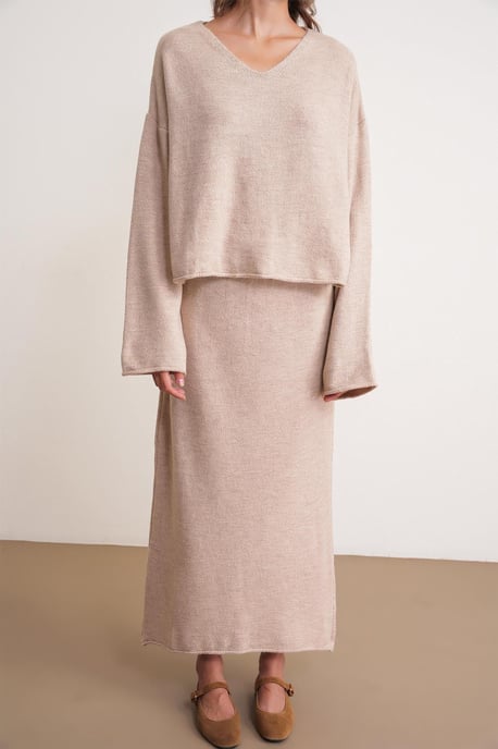 V-hals Trui en Rok Co-ord Set - Image 5