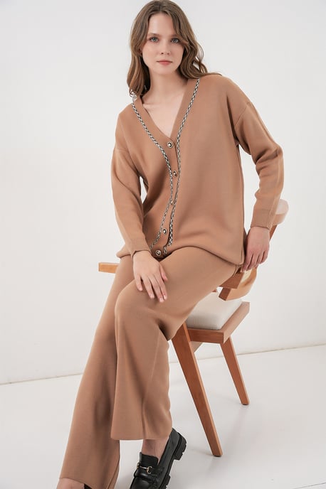 V-hals cardigan en wijde broek set - Image 4