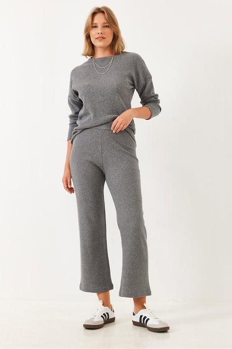 Geribbelde Textuur Crew Neck Trui en Broek Set - Image 6