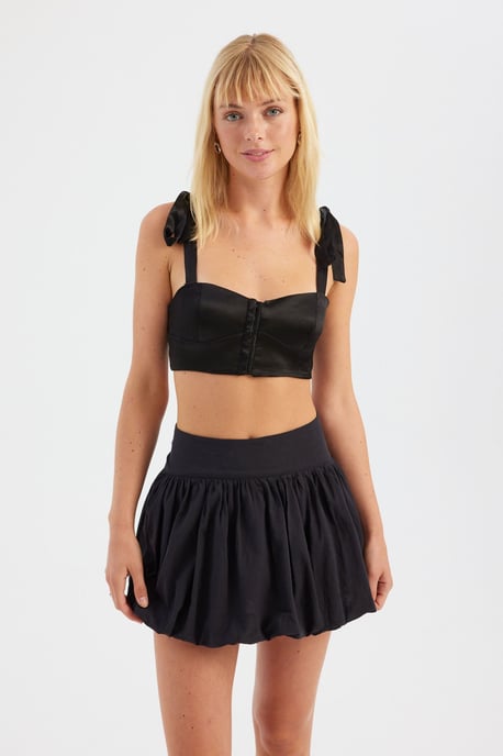 Lieve hals crop top met een strikdetail - Image 2
