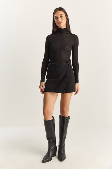 Hoge Taille Strakke Mini Shorts met Zak - Image 3