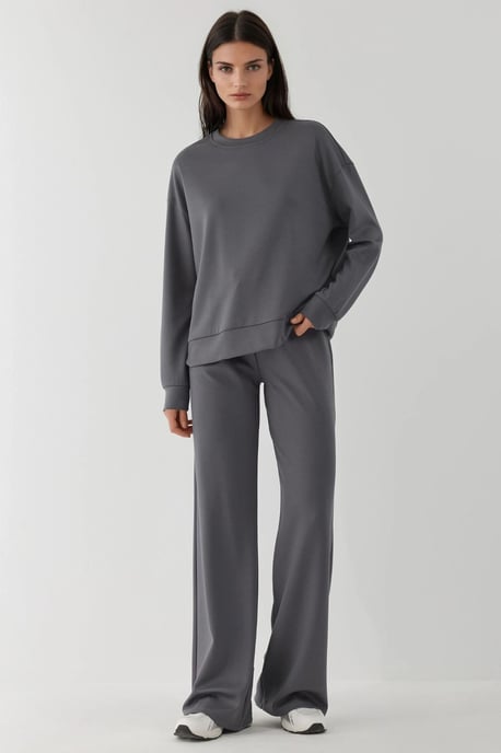 Modal Touch Basis Sweatshirt - Image 4