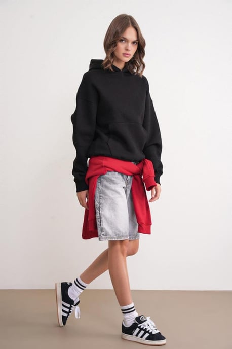 Oversized Hooded Sweatshirt met Zak - Image 2