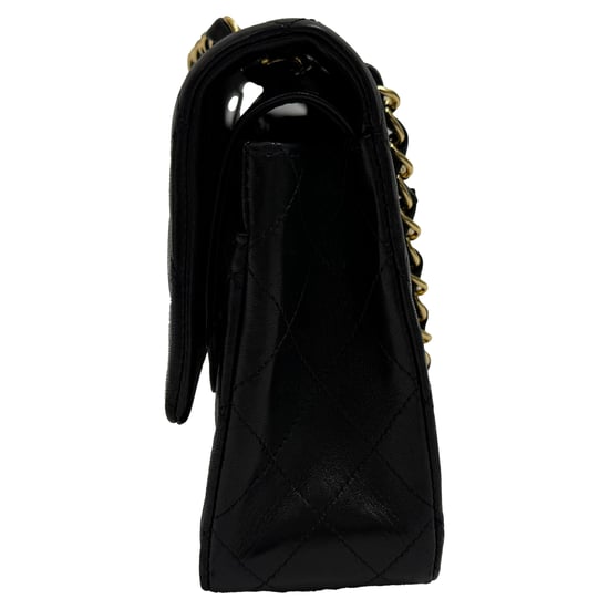 Chanel Medium Classic Double-Flap schoudertas in zwart lamsleer - Image 2