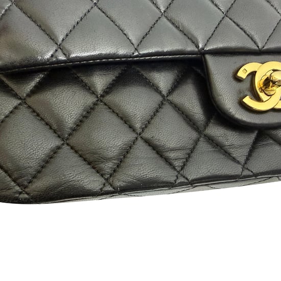 Chanel Medium Classic Double-Flap schoudertas in zwart lamsleer - Image 4