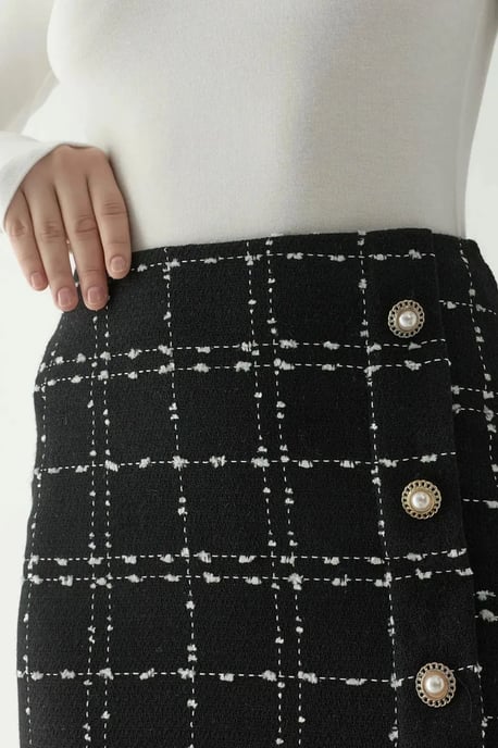 Geverfde Minirok van Tweed met Knopdetails - Image 4