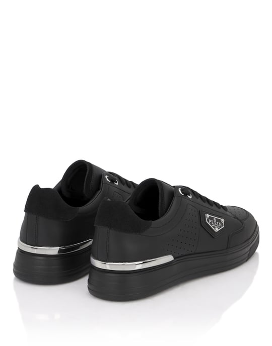 Lo-Top Sneakers - Image 4