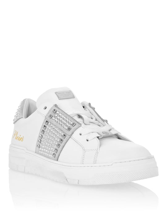 Lo-Top Sneakers - Image 1