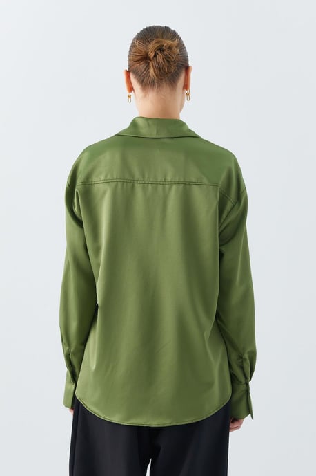 Satin Knopenoverhemd met Pocketdetail - Image 6