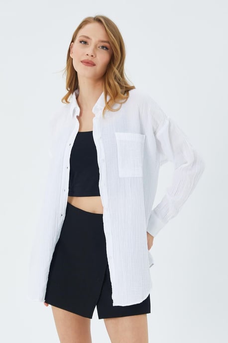 Oversized Shirt met Pocketdetail - Image 1