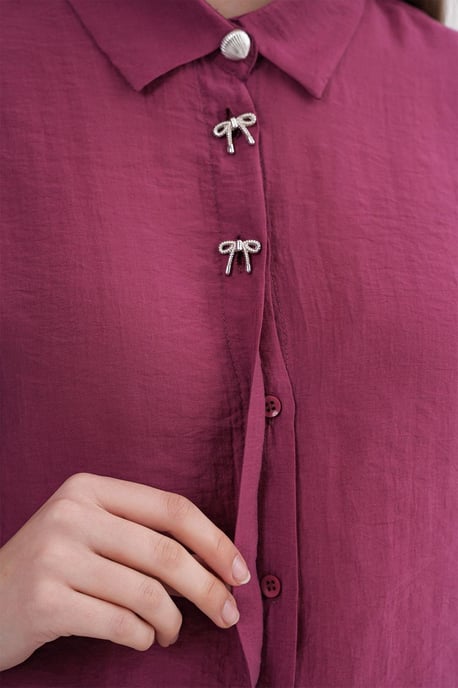 Korte Mouwen Crop Shirt met Stenen Accessoires - Image 6