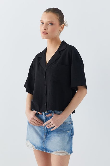 Losse Pasvorm Knoopshirt met Korte Mouwen en Pocket - Image 3