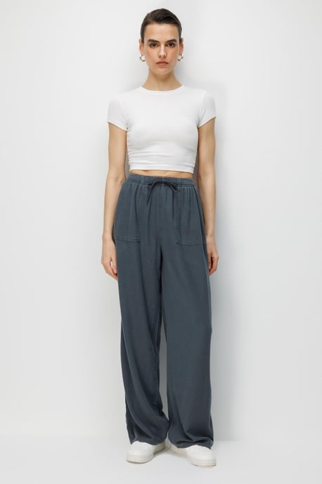 Middenhoog Taille Rechte Pijpen Katoenen Broek met Striksluiting - Image 1