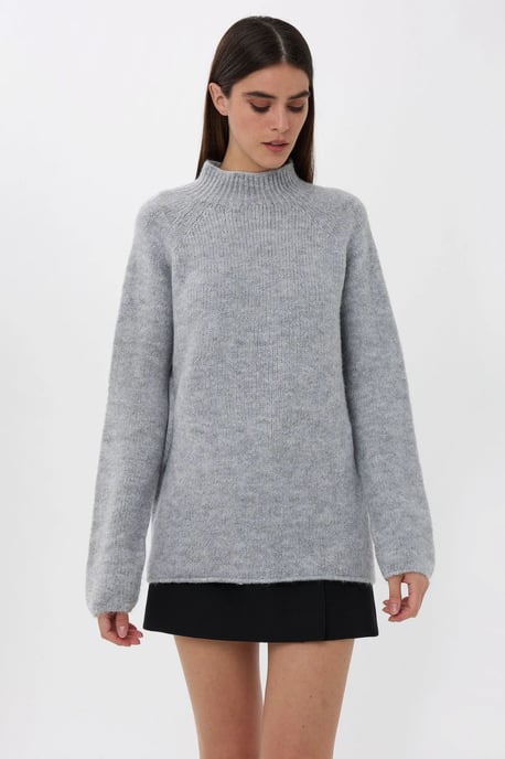 Oversized Hoge Hals Trui - Image 1