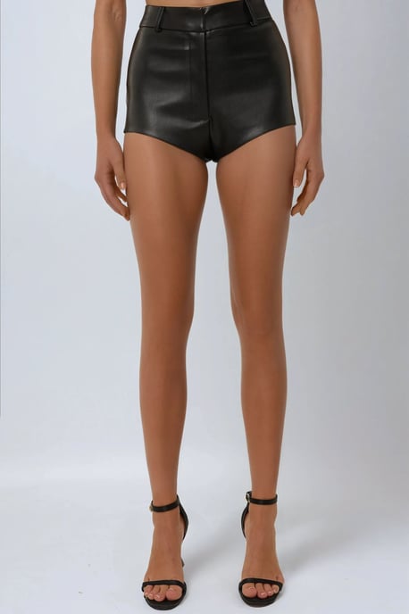 Kunstlederen Strakke Hotpants - Image 3