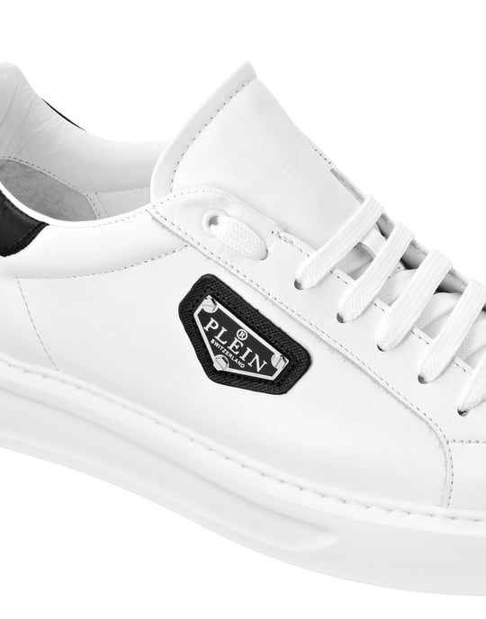 Lo-Top Sneakers Titan - Image 3