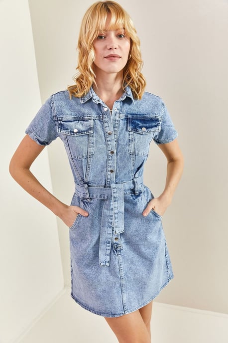 Mini Denim Jurk met Overhemdkraag en Tailleband - Image 4