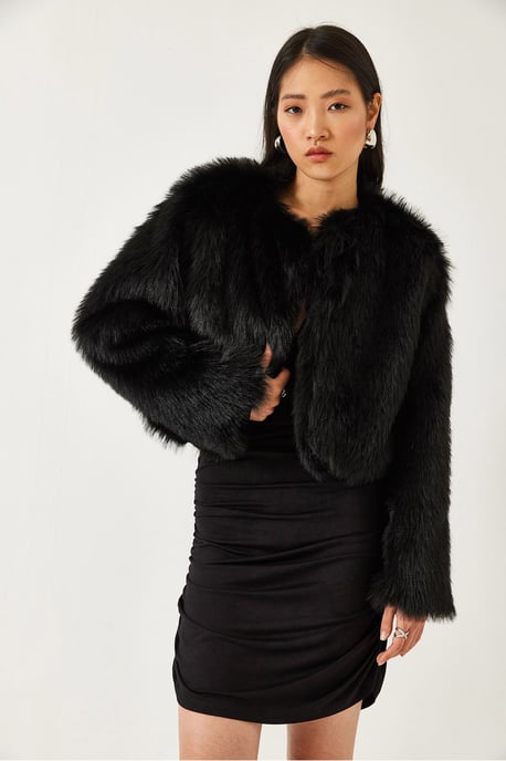 Boxy Crop Nepen Bontjas - Image 4