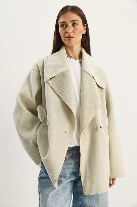 Oversized Gevoerde Jas met Grote Kraag en Knopen - Image 3