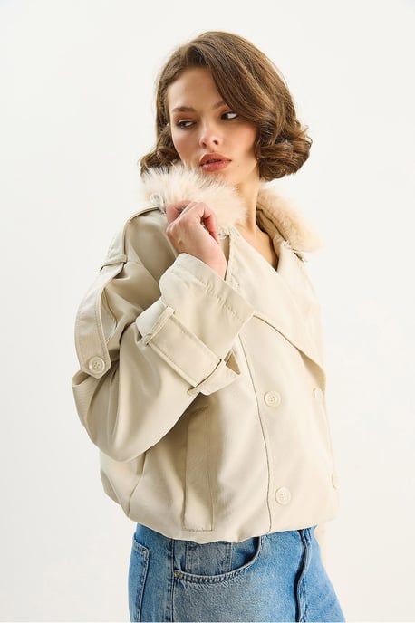 Trenchcoat met Nepbont Kraag - Image 4