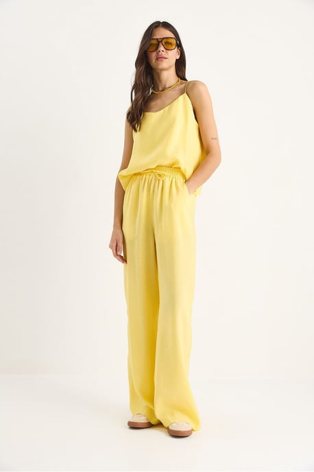 Mouwloze Camisole en Wijde Pantalons Coördinatieset - Image 3