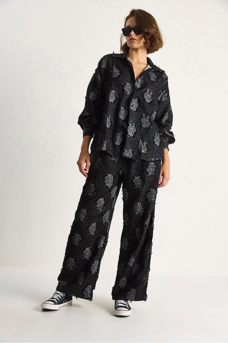 Geborduurd Overdimensionaal Shirt en Brede Pantalon Co-Ord Set - Image 5