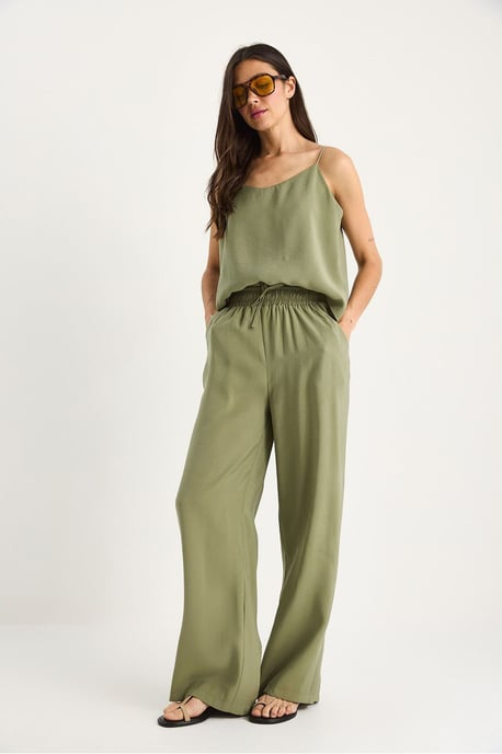Mouwloze Camisole en Wijde Broek Set - Image 3