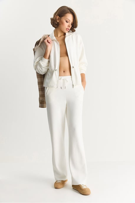 Aangesloten Lange Mouwen Jas en Flare Broeken Co-ord Set - Image 2