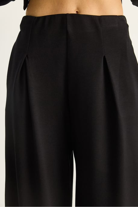 Geknoopte Jas en Broek Gebreide Twee-Piece Set - Image 5