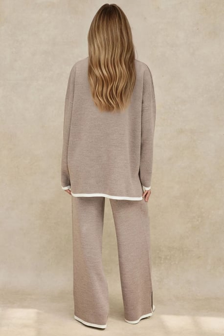 Trui & Wijde Pantalon Gebreide Co-ord Set - Image 3