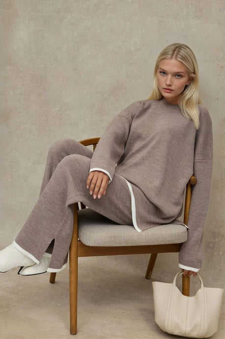Trui & Wijde Pantalon Gebreide Co-ord Set - Image 4