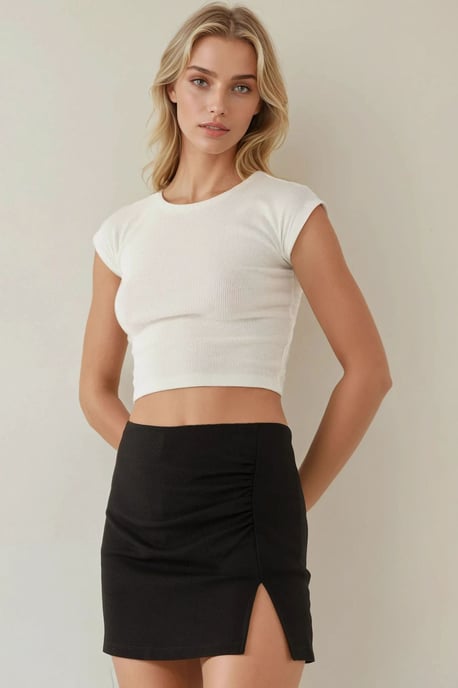 Mini Skort met Drapé Detail - Image 4