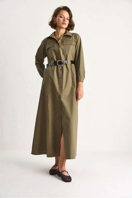 Maxi-jurk met lange mouwen, knoopsluiting en overhemdkraag - Image 3