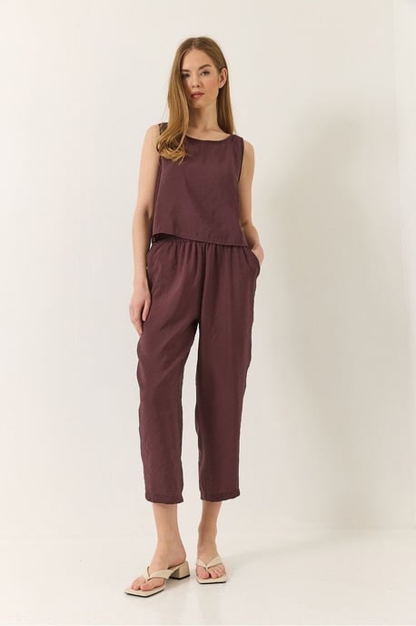 Mouwloze Crew Neck Blouse en Carrof Fıt Broek Set - Image 2