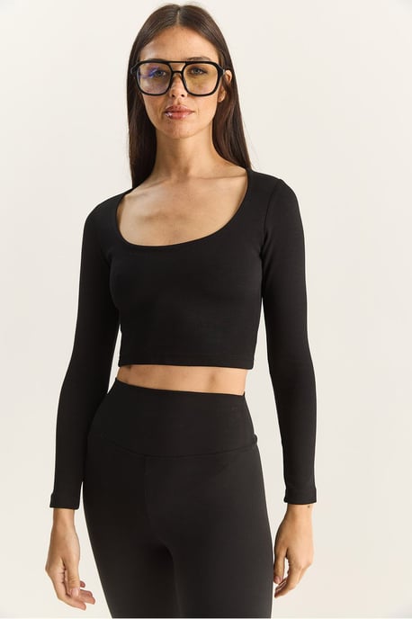 Basis Crop Top - Image 3