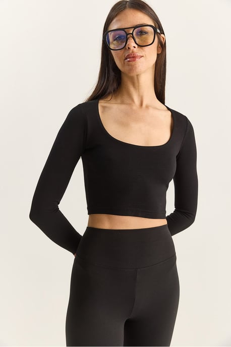 Basis Crop Top - Image 4