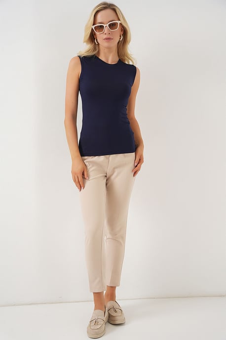 Strak Aansluitend Mouwloos Bodysuit met Ronde Halslijn - Image 2
