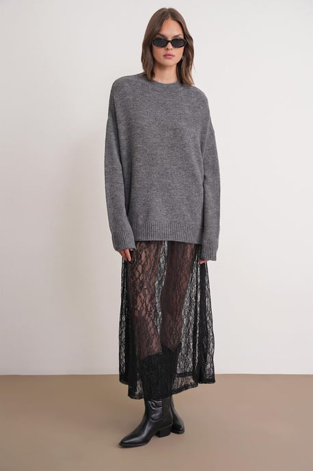 Oversized Brei Sweater - Image 2