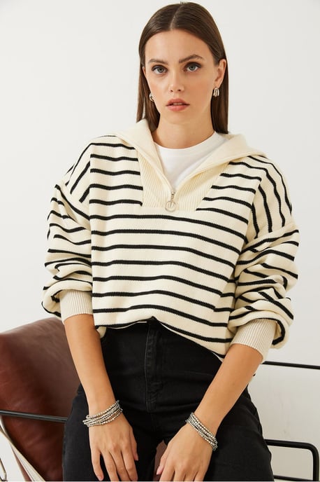 Gestreepte Boxy Crop Trui met Ritskraag - Image 4